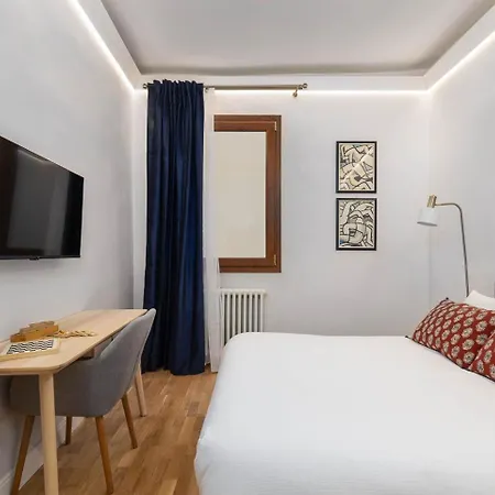 Augustus Vw Duomo W 3 Bad 3 Bat Ac Appartamento Firenze